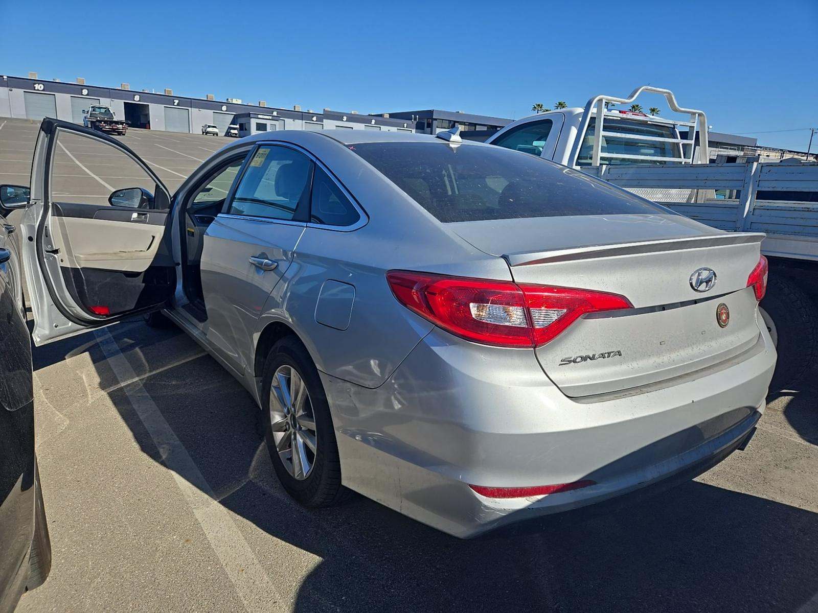 Hyundai Sonata 2017 — photo 2