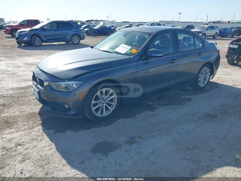 BMW 320 2018 — photo 2