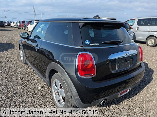 Mini Cooper 2014 — photo 2