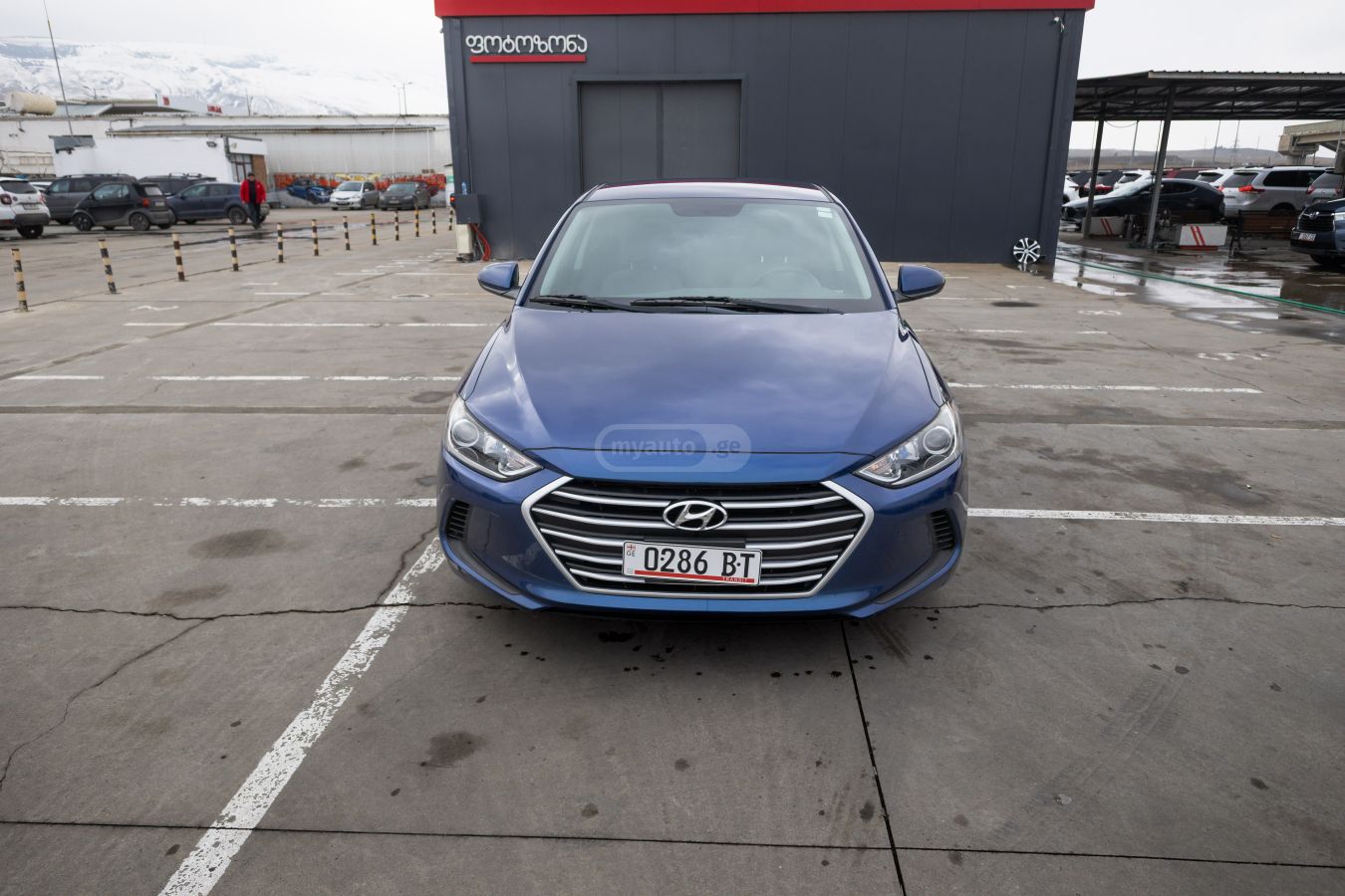 Hyundai Elantra 2018 — photo 2