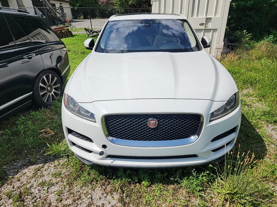 Jaguar F-Pace 2017 — photo 2