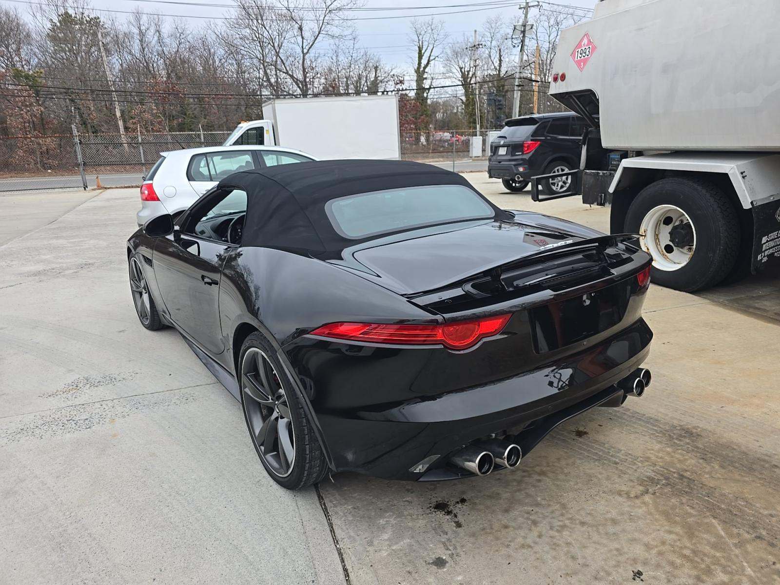 Jaguar F-TYPE 2014 — photo 2