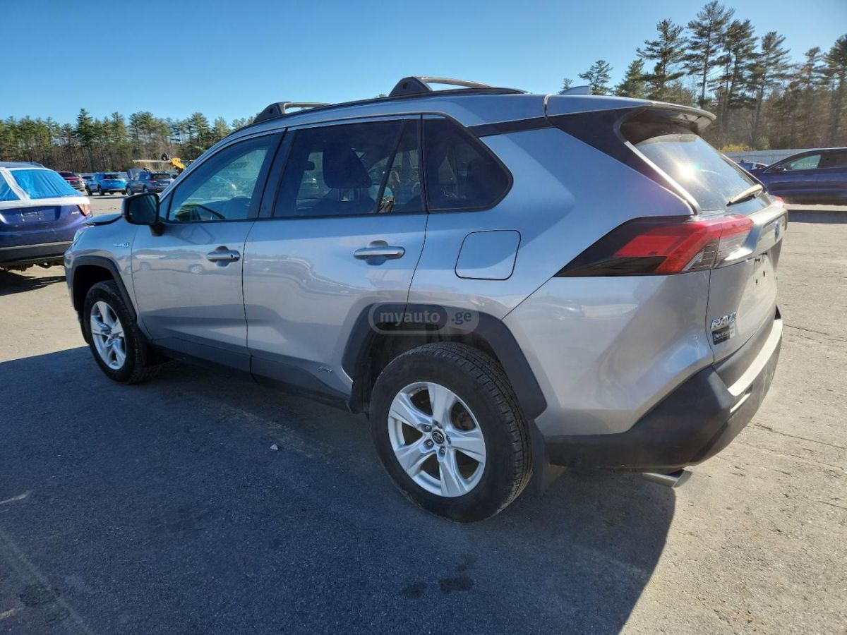 Toyota RAV4 2021 — photo 2