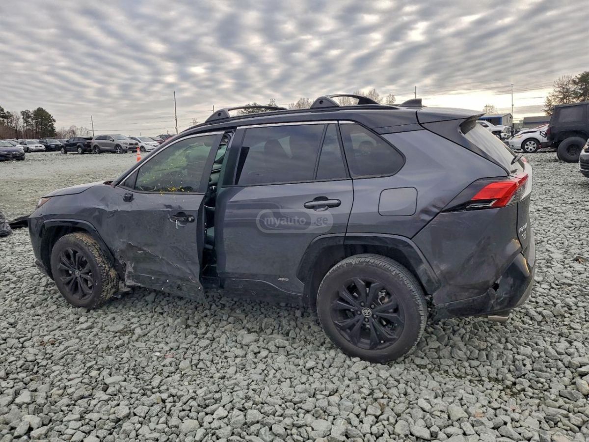 Toyota RAV 4 2025 — photo 2