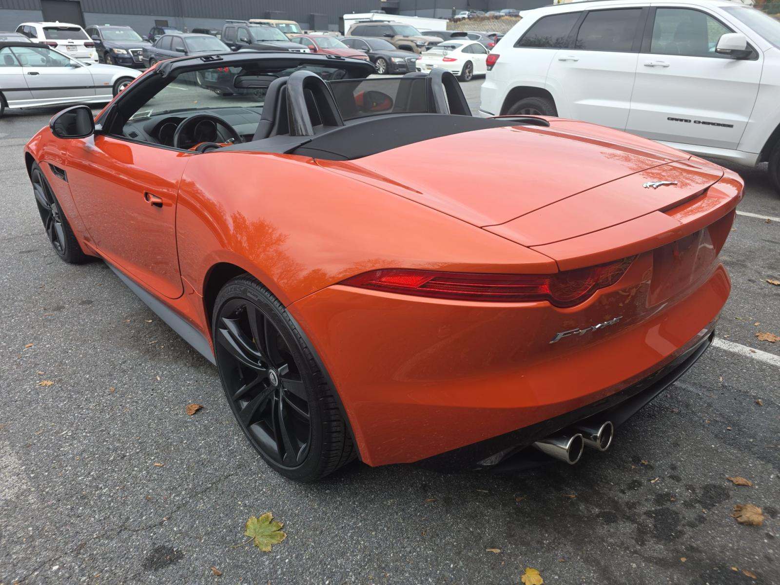 Jaguar F-TYPE 2014 — photo 2