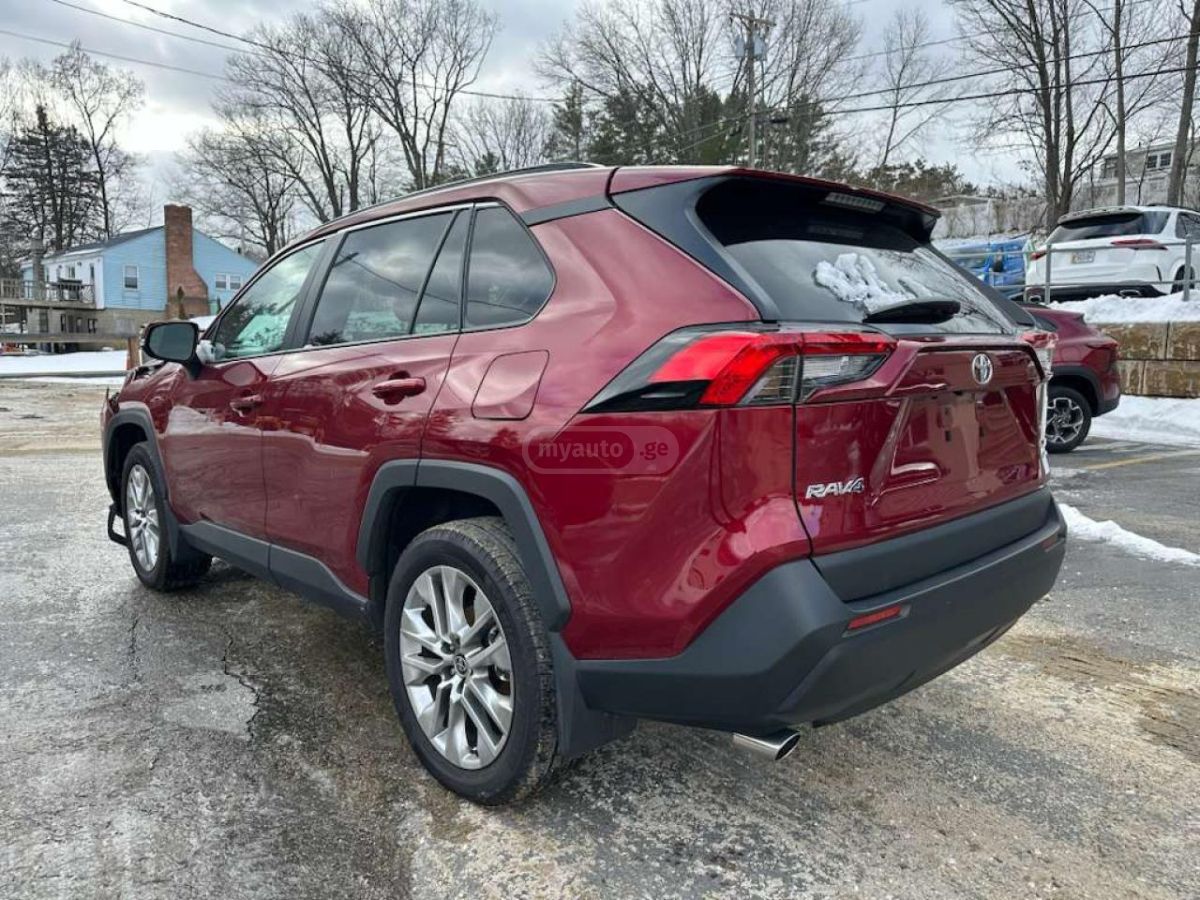 Toyota RAV 4 2025 — photo 2