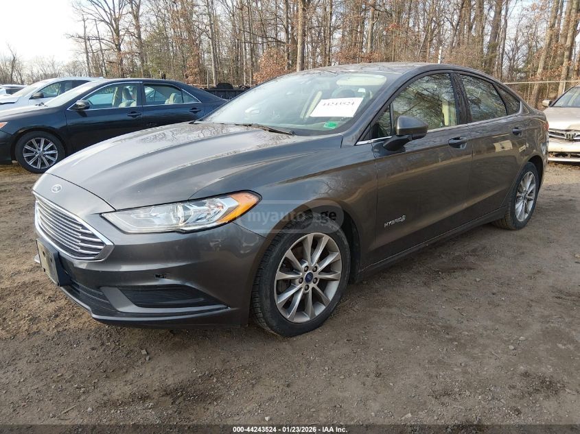 Ford Fusion 2017 — photo 2