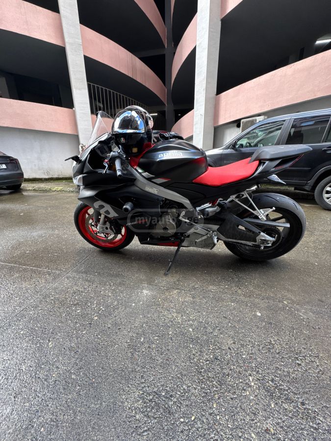 Aprilia RS 660