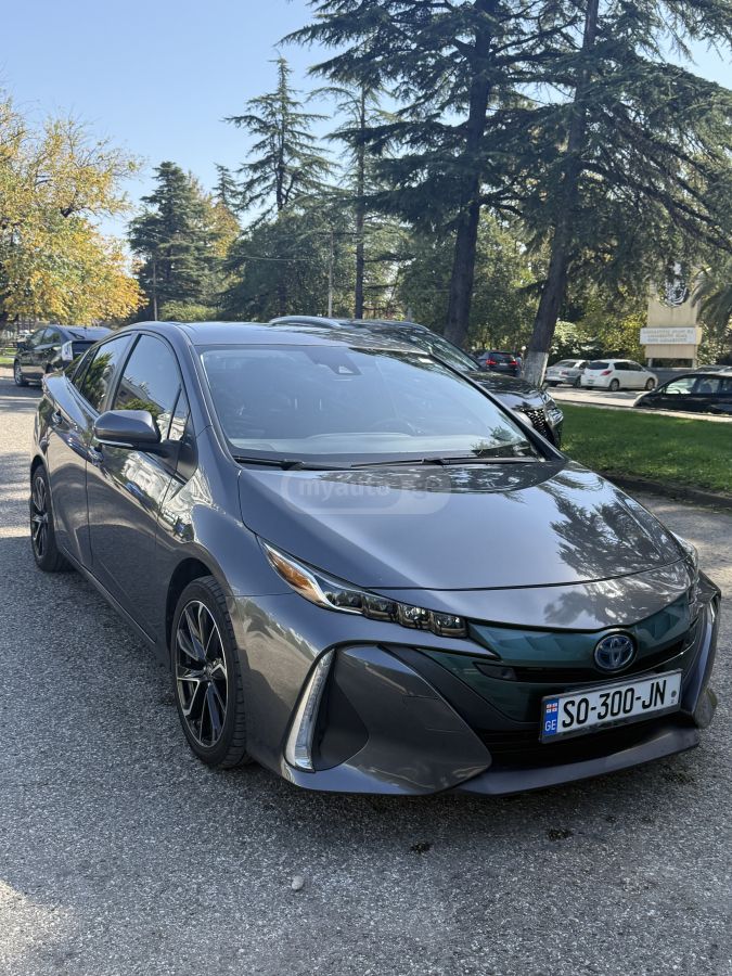 Toyota Prius Prime