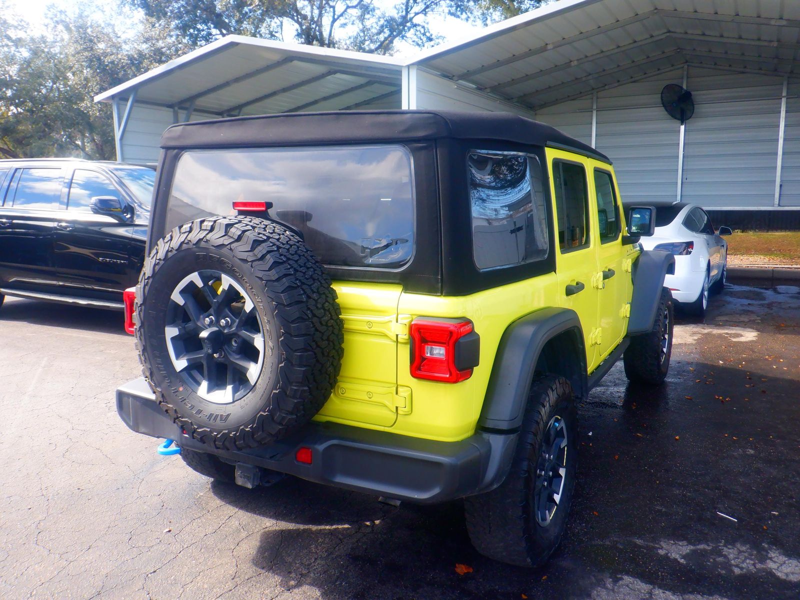 Jeep Wrangler 2024 — photo 2
