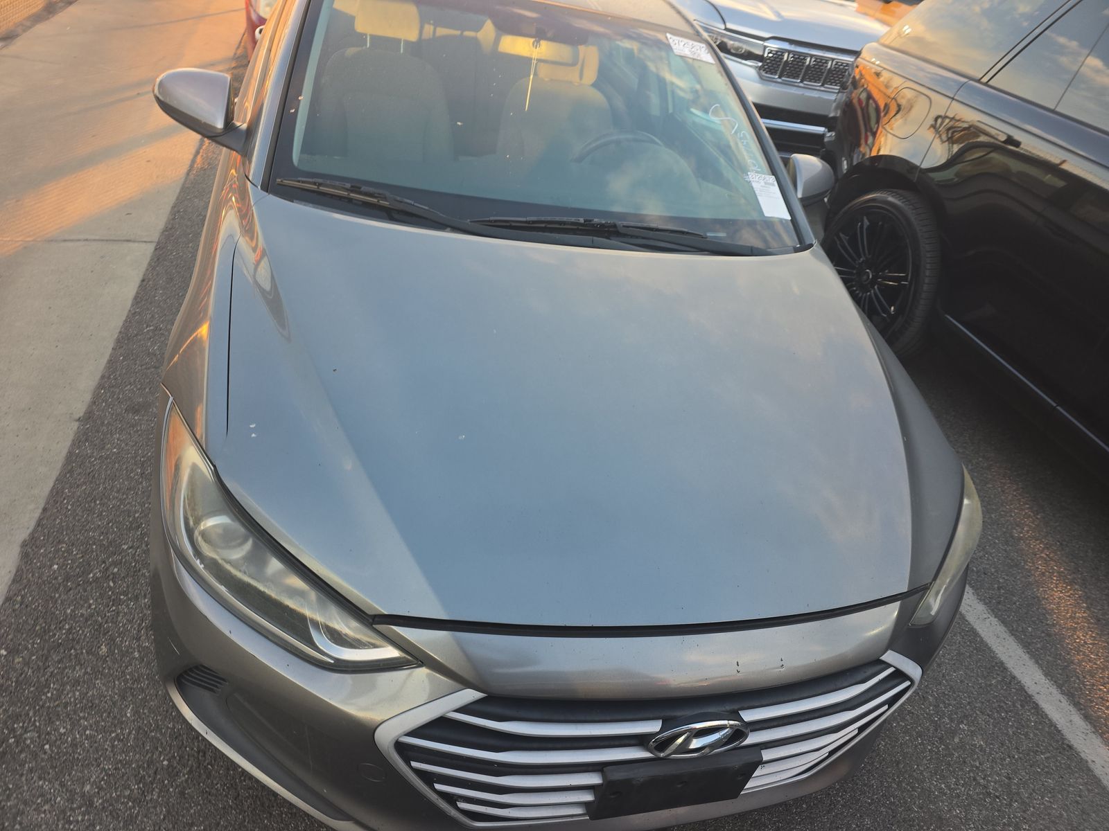 Hyundai Elantra 2017 — photo 2