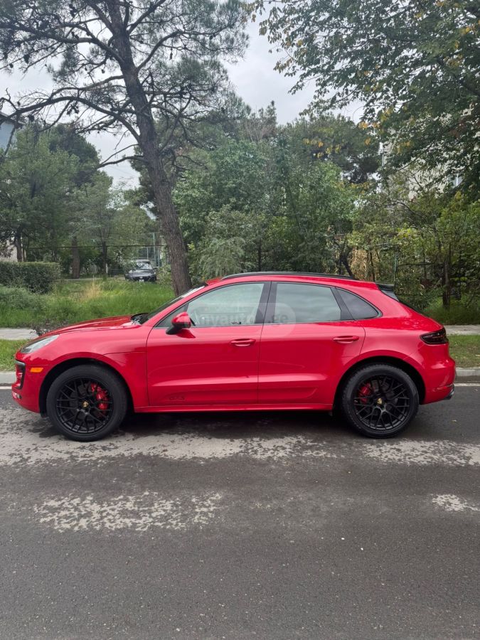 Porsche Macan 2018 — photo 2