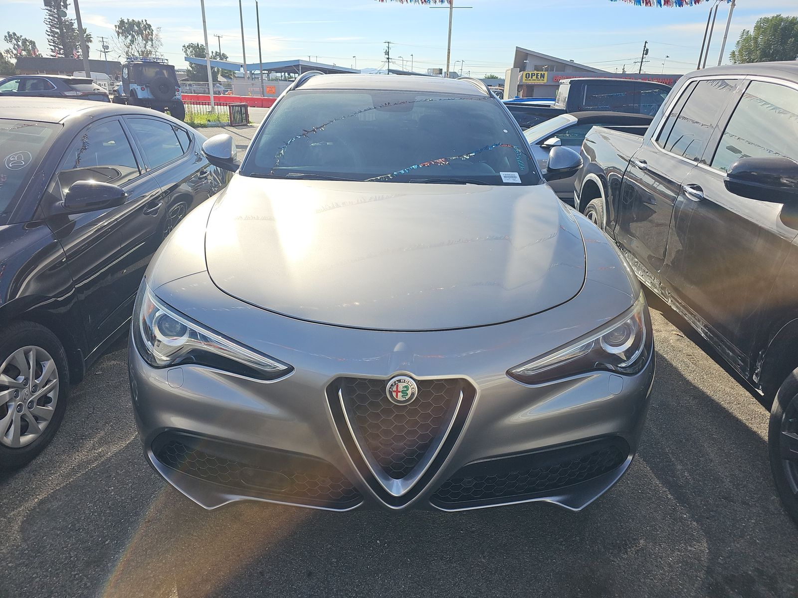 Alfa Romeo Stelvio 2018 — photo 2