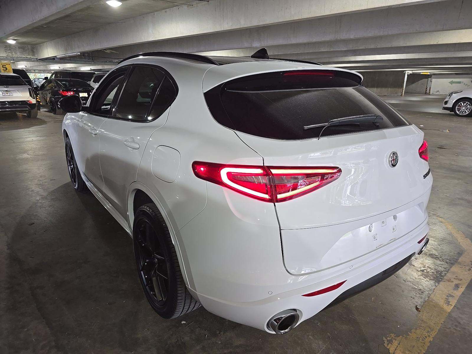 Alfa Romeo Stelvio 2021 — photo 2