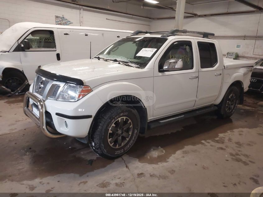 Nissan Frontier 2015 — photo 2