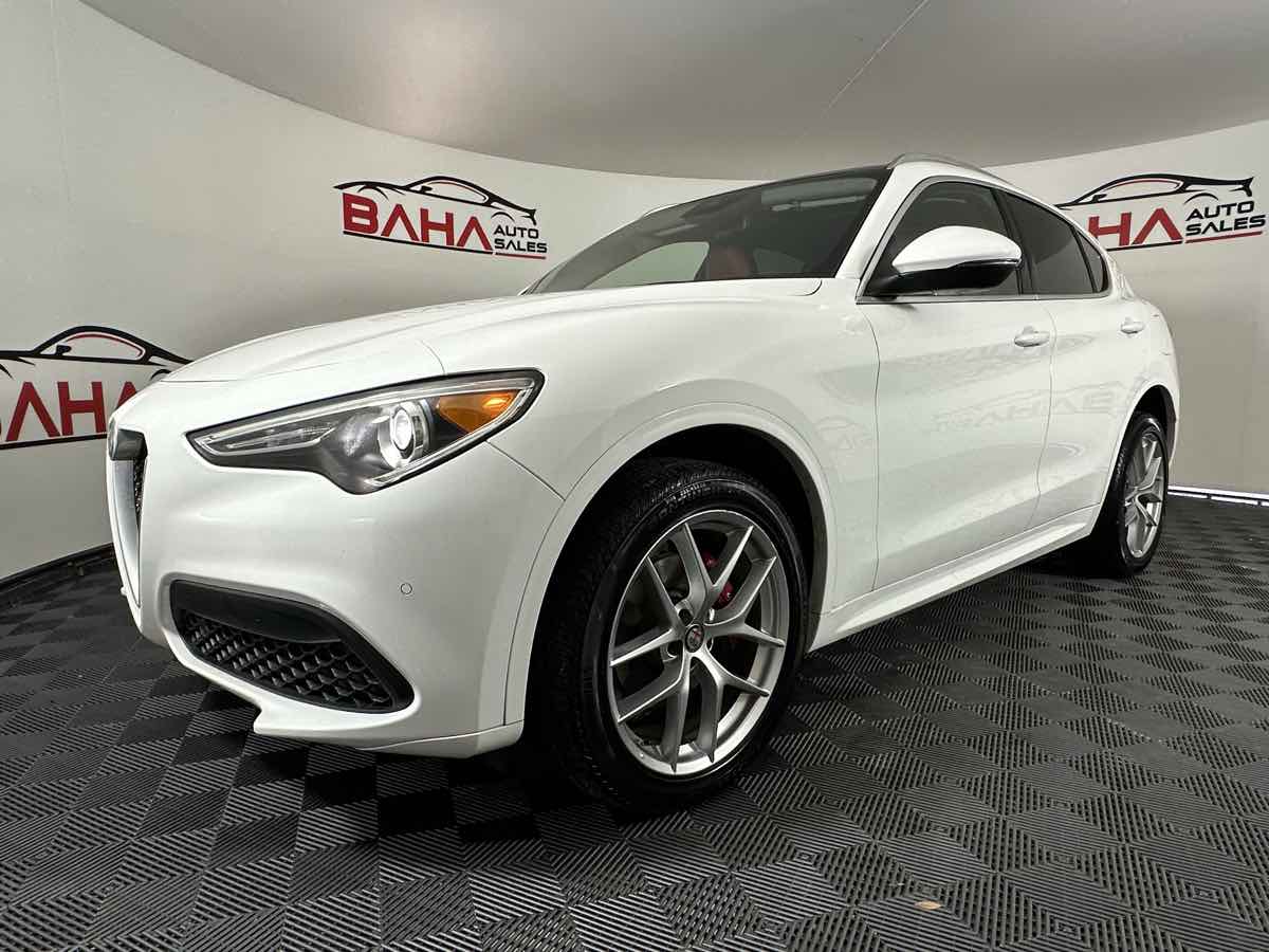 Alfa Romeo Stelvio 2021 — photo 2