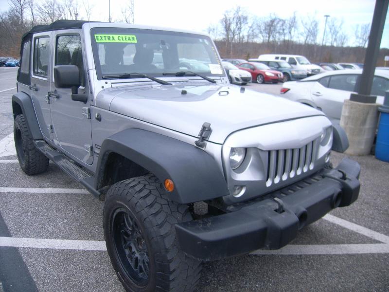 Jeep Wrangler 2015 — photo 2