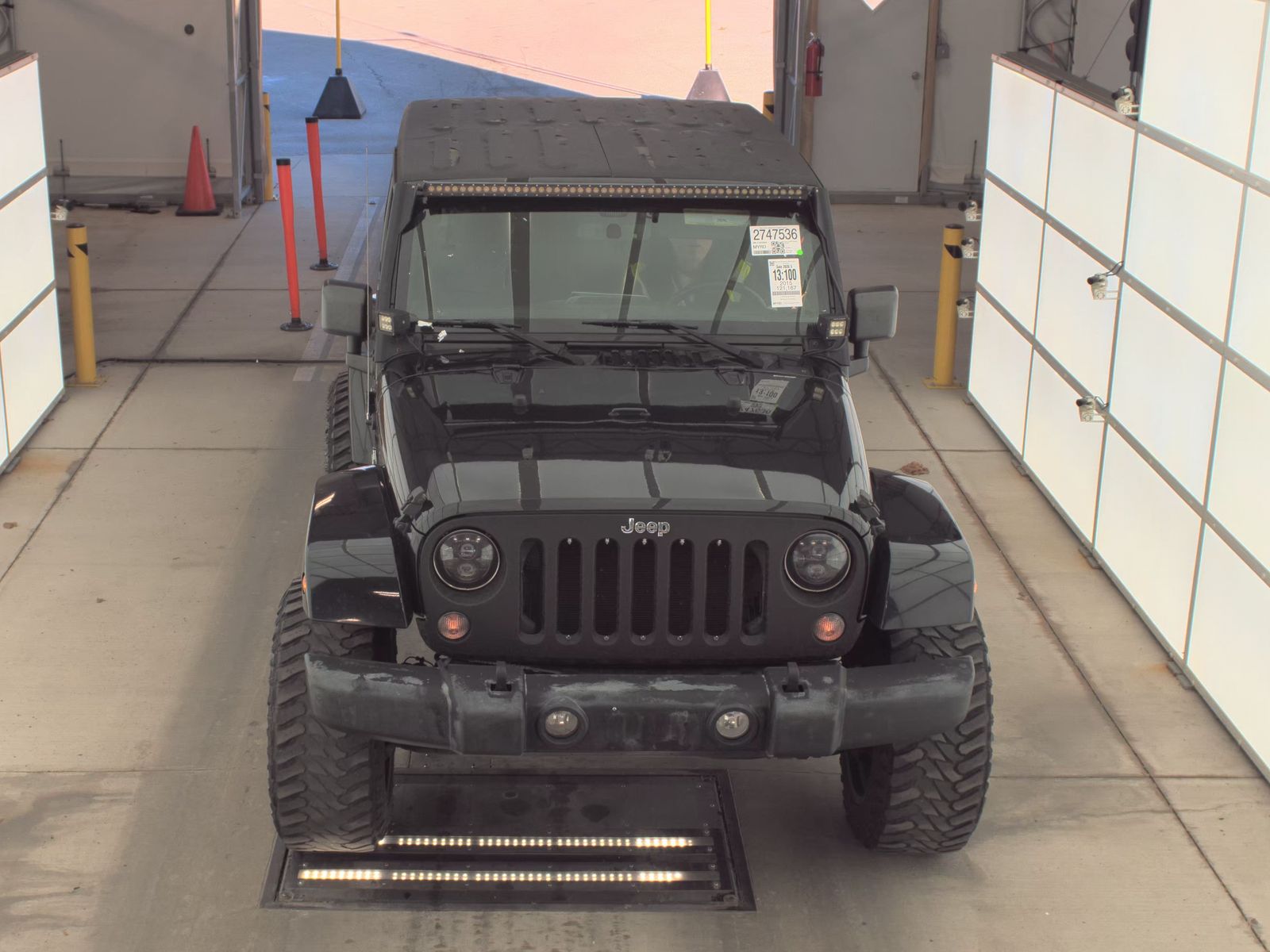 Jeep Wrangler 2015 — photo 2