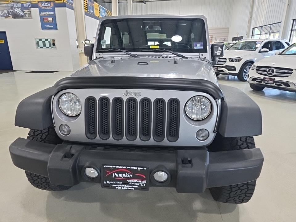 Jeep Wrangler 2015 — photo 2