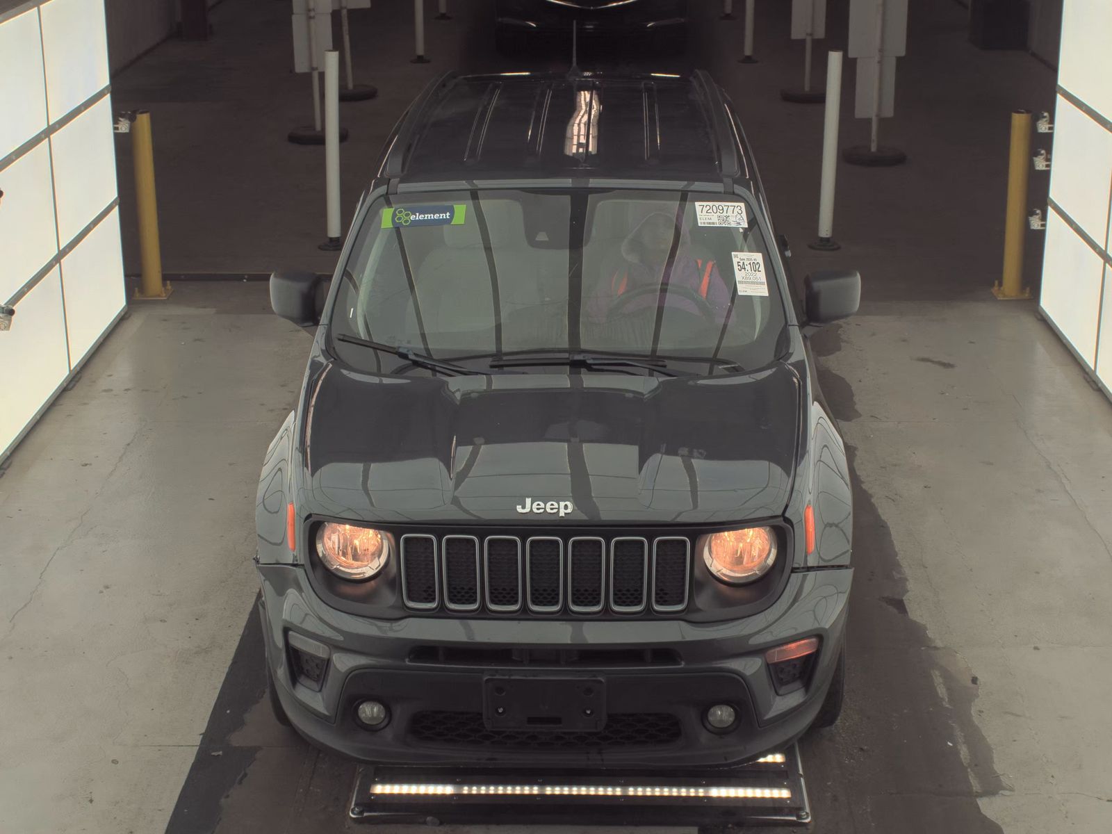 Jeep Renegade 2022 — photo 2