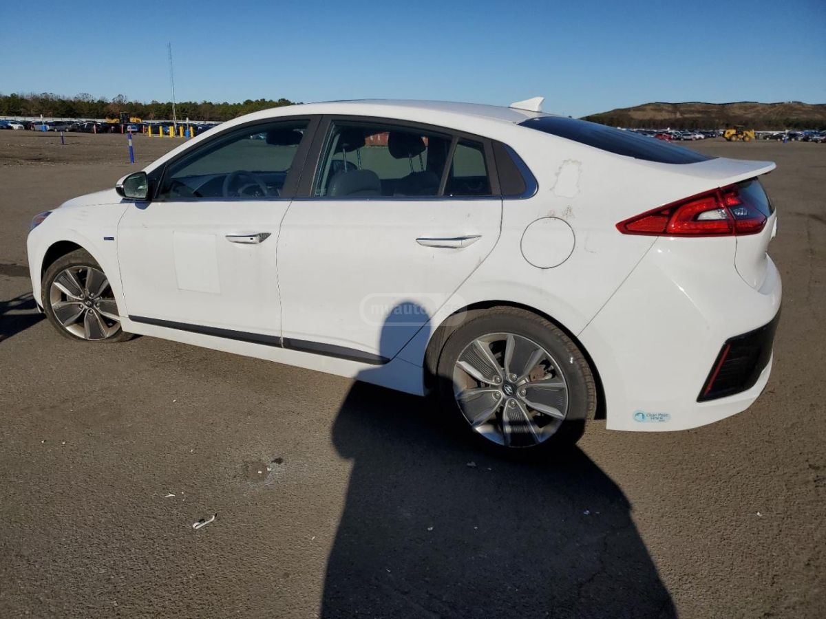 Hyundai Ioniq 2019 — photo 2