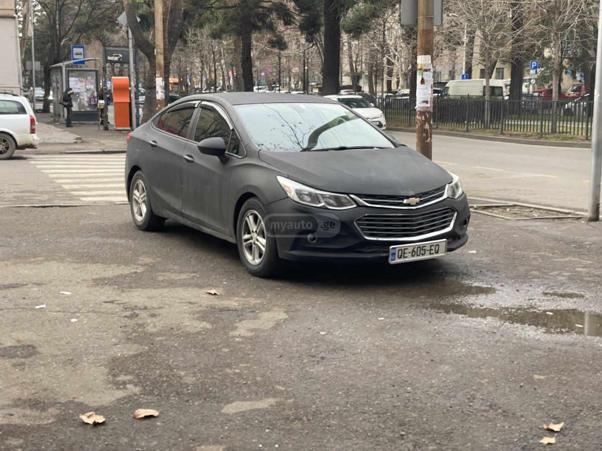 Chevrolet Cruze 2017 — photo 2
