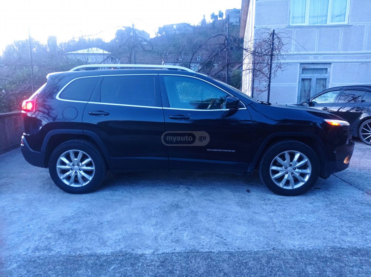 Jeep Cherokee 2017 — photo 2