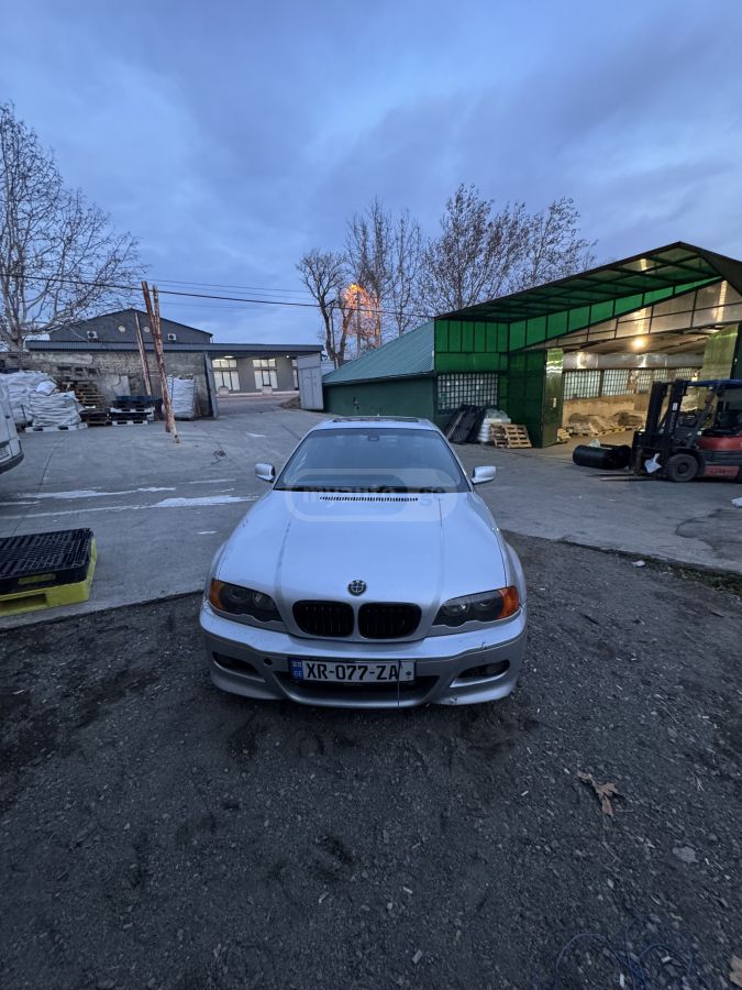 BMW 325