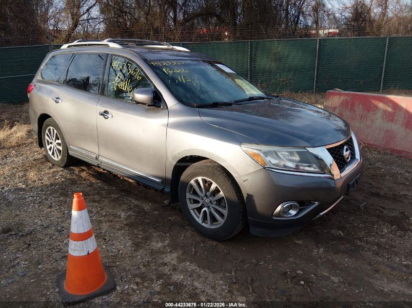 Nissan Pathfinder 2015 — photo 2