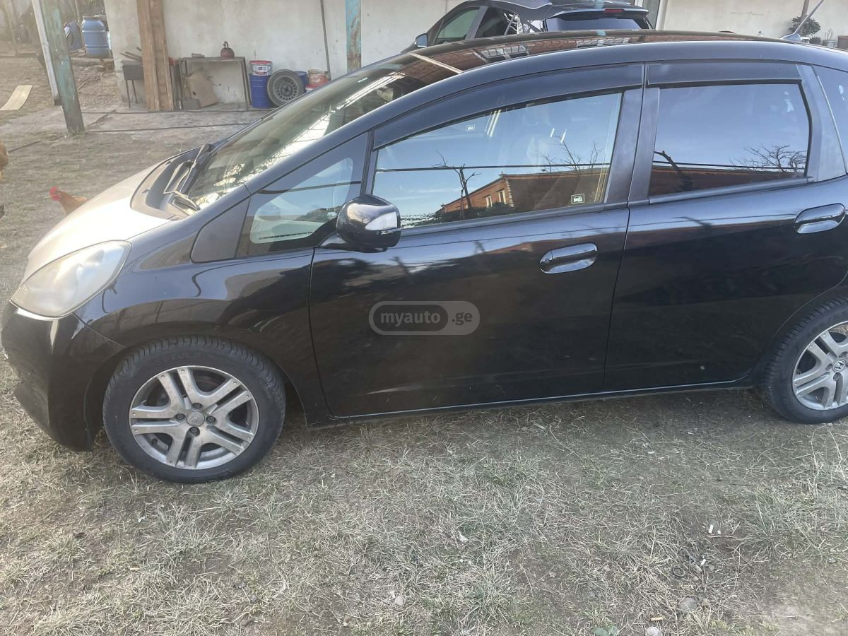 Honda Fit 2012 — photo 2