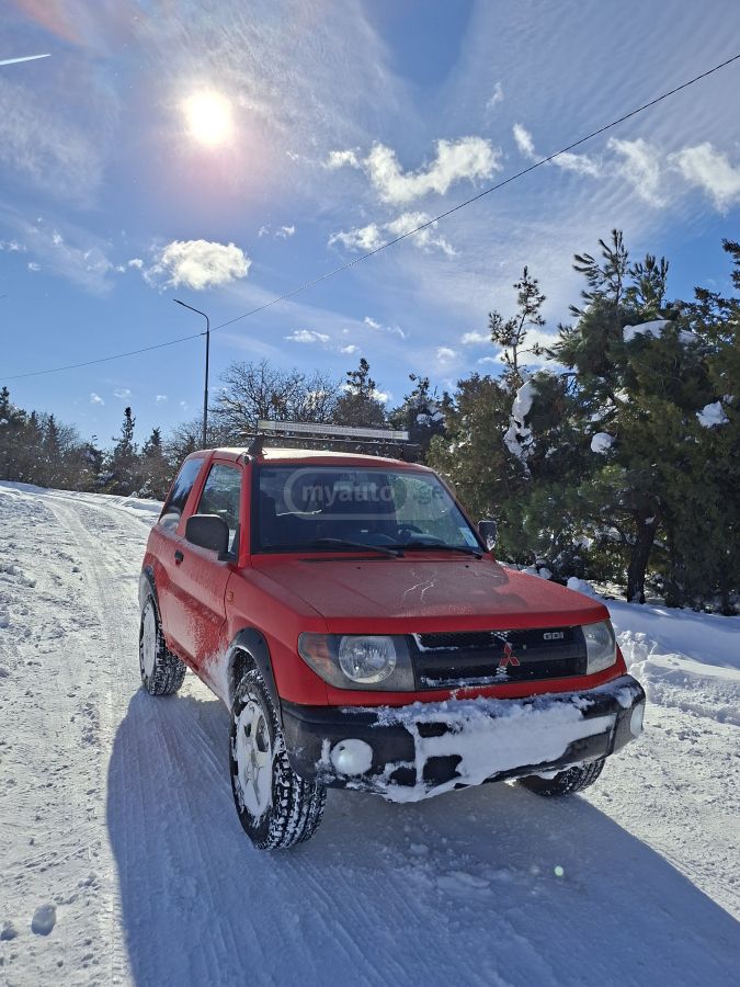 Mitsubishi Pajero IO 1998 — photo 2