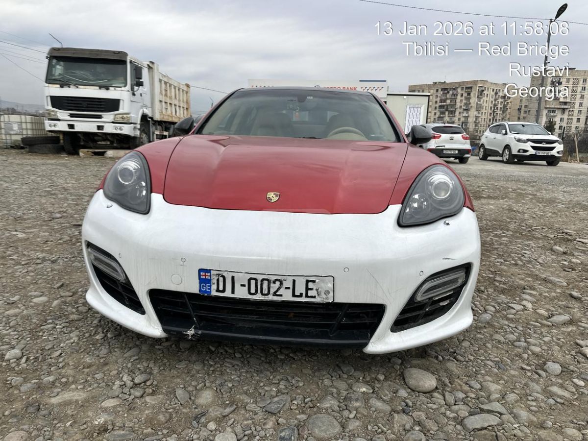 Porsche Panamera 2011 — photo 2
