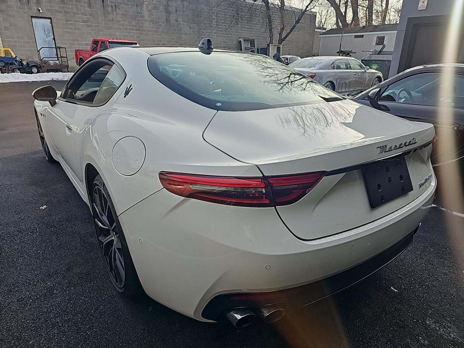 Maserati Gran Turismo 2024 — photo 2