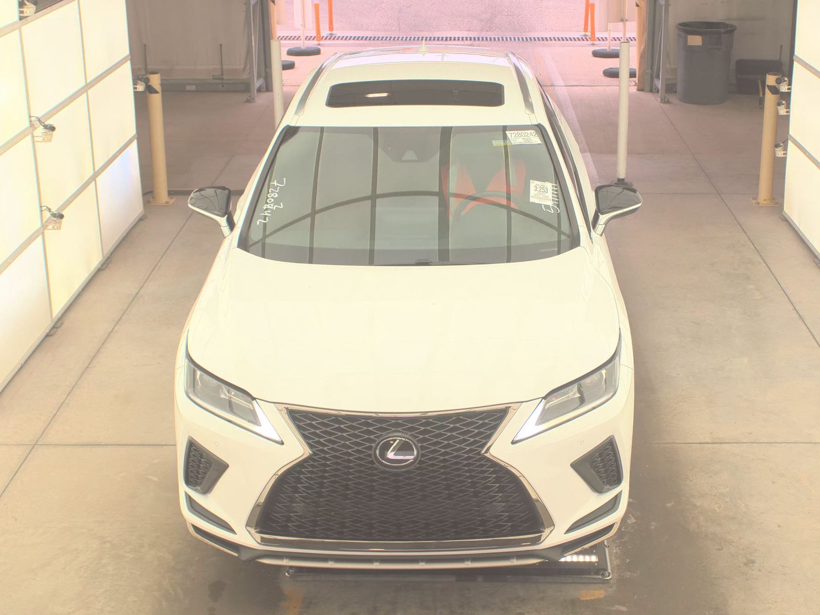 Lexus RX 350 2021 — photo 2