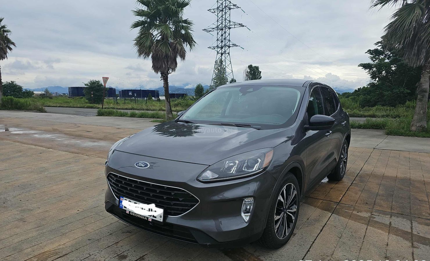 Ford Escape 2021 — photo 2