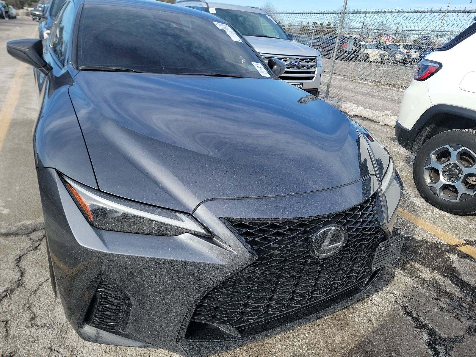 Lexus IS 350 2021 — photo 2