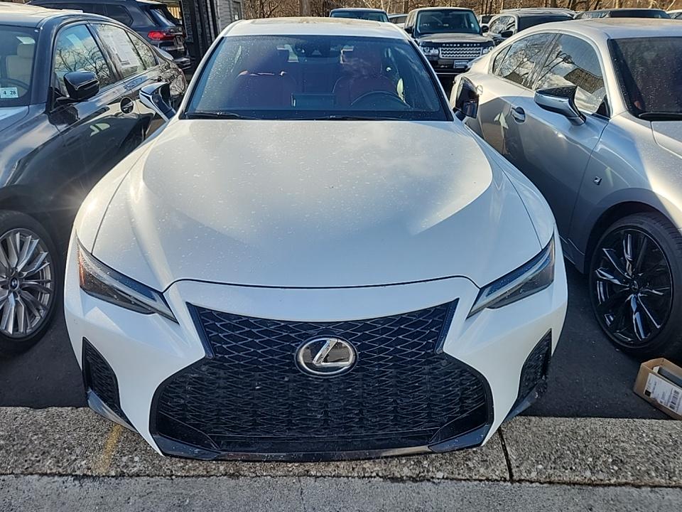 Lexus IS 350 2023 — photo 2