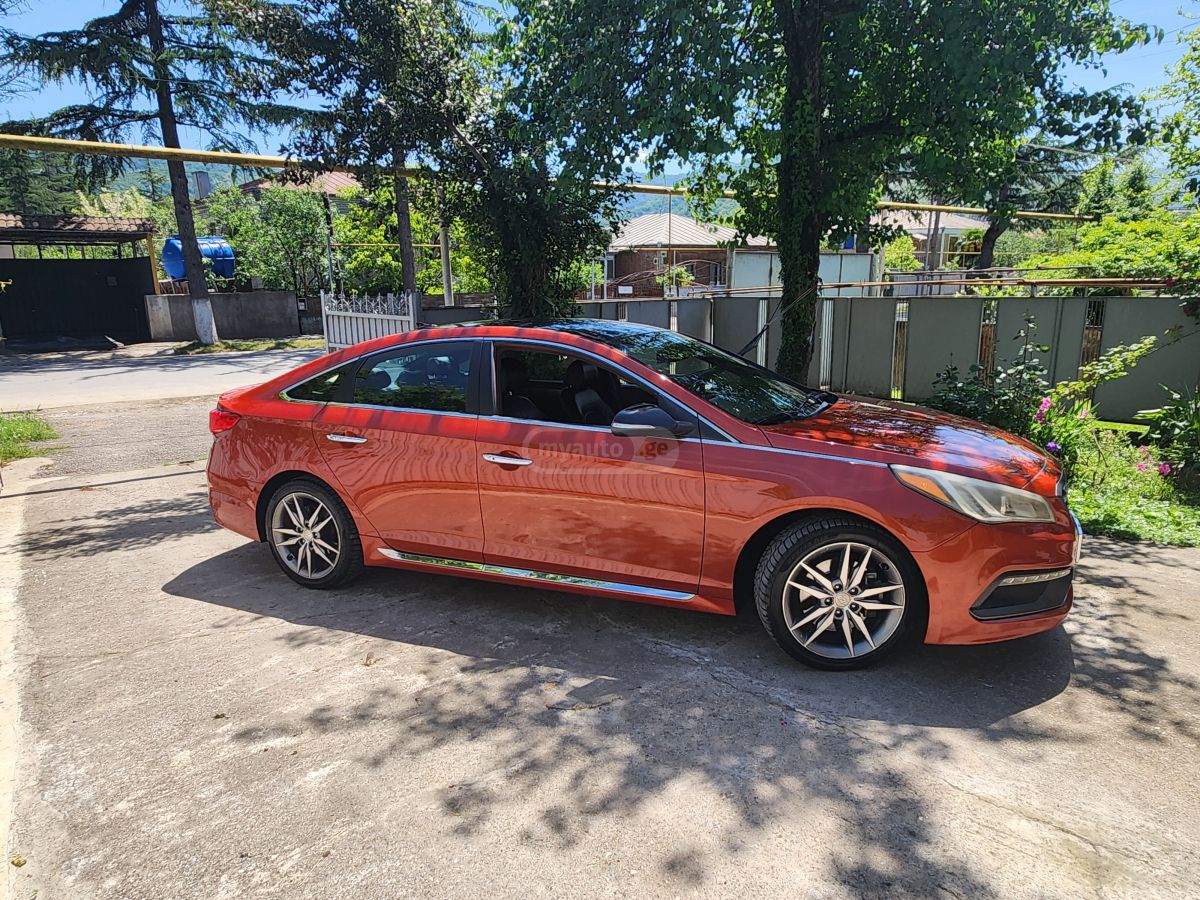 Hyundai Sonata