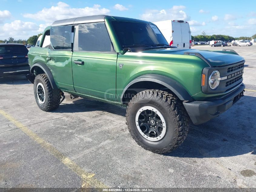 Ford Bronco