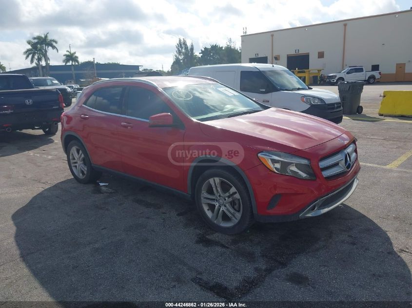 Mercedes-Benz GLA 250 2015 — photo 2