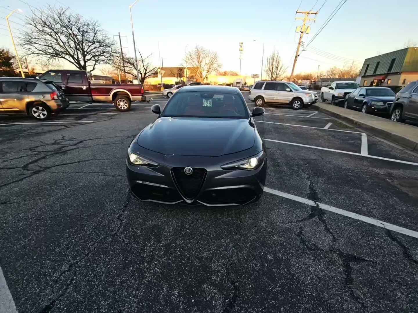 Alfa Romeo Giulia 2023 — photo 2