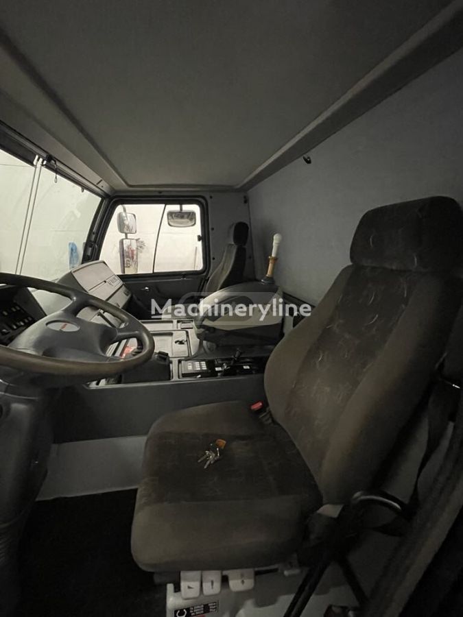 Tadano GR-1000EX-3 2008 — photo 2