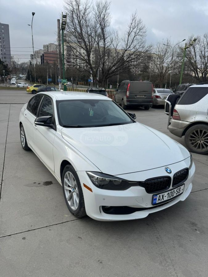 BMW 320