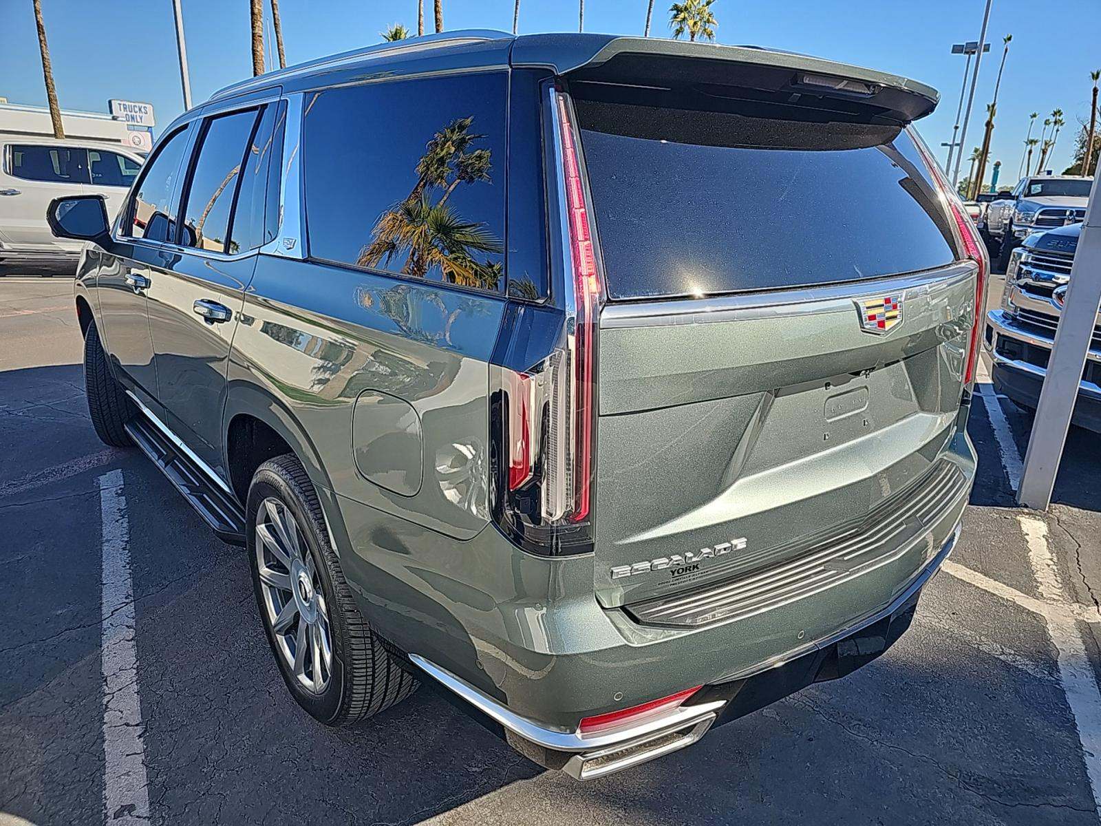 Cadillac Escalade 2024 — photo 2