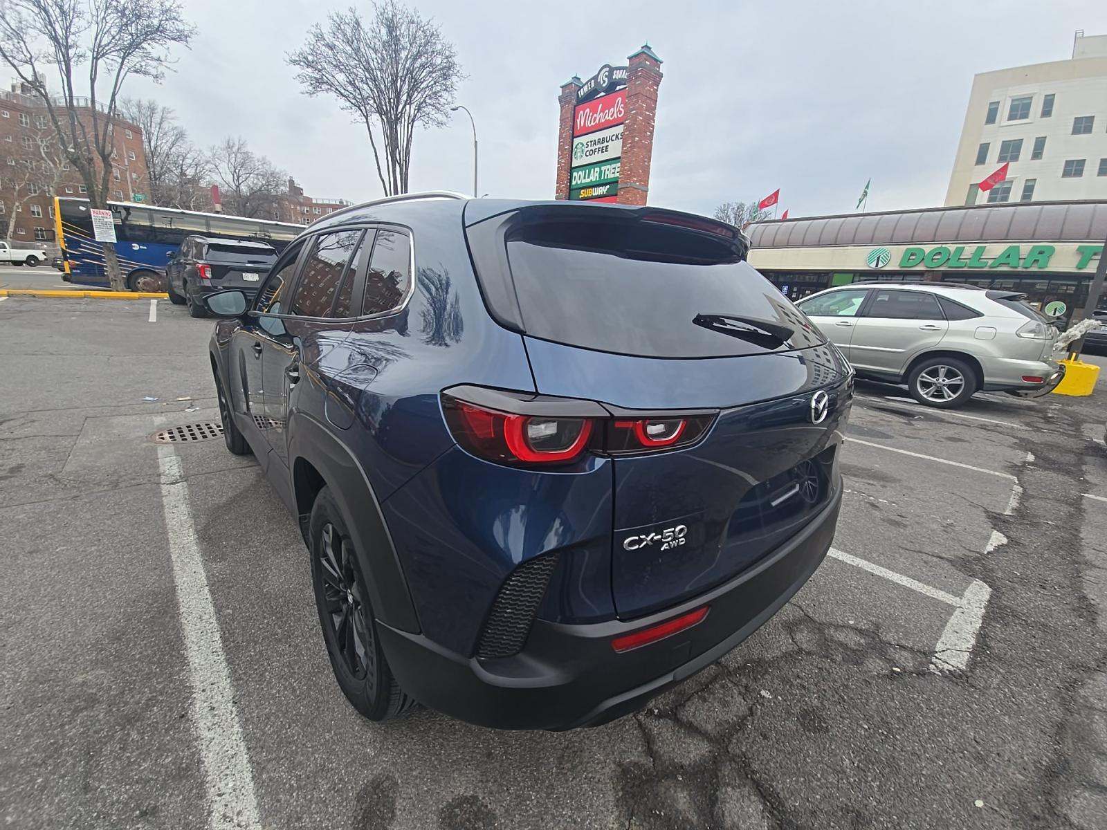 Mazda CX-50 2025 — photo 2