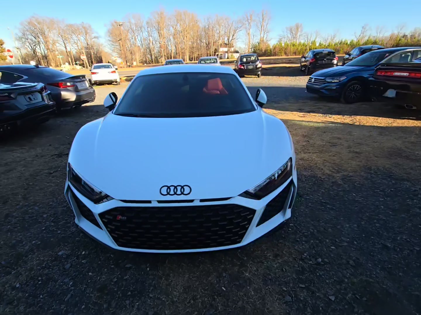 Audi R8 2022 — photo 2