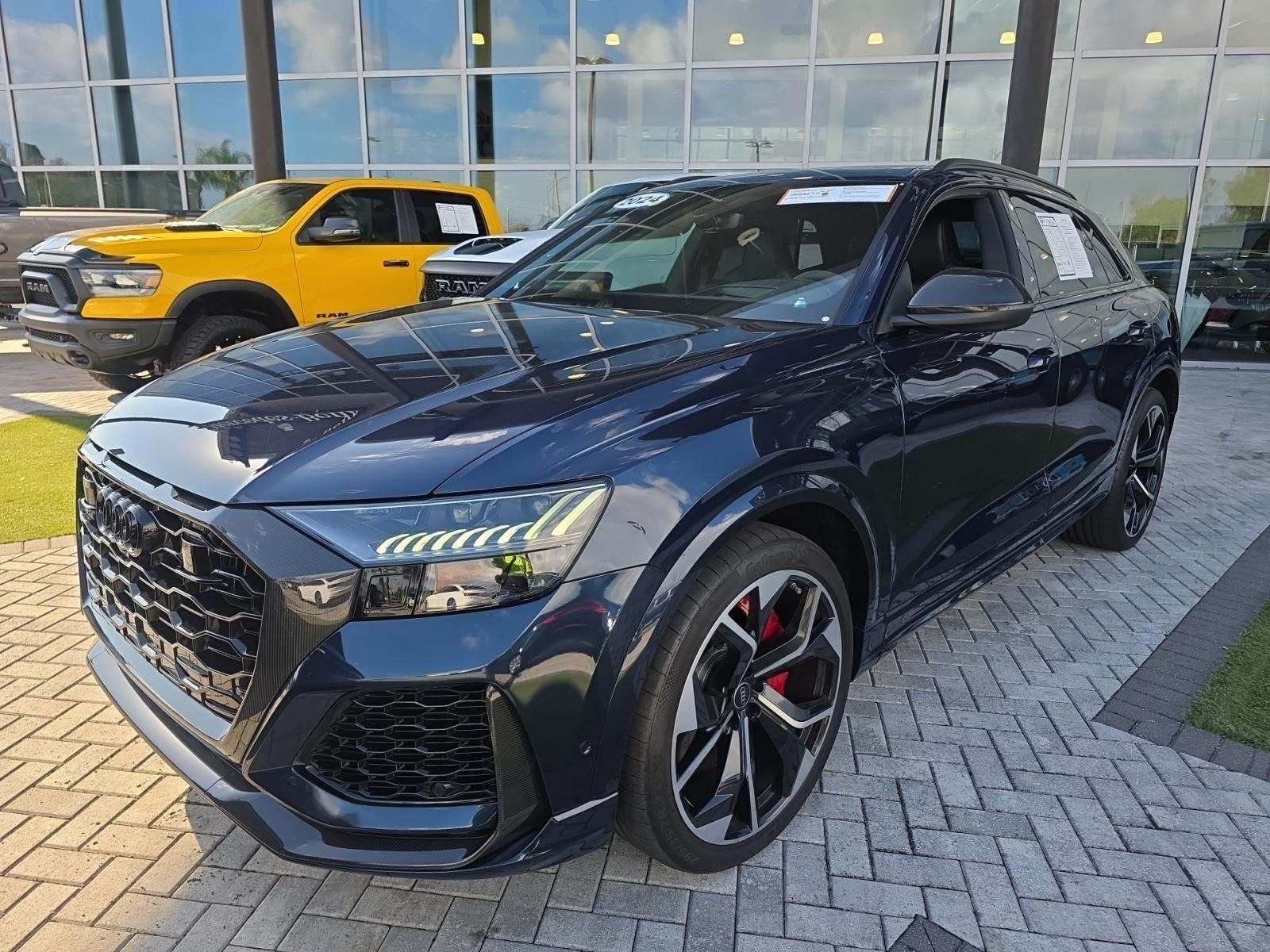 Audi RSQ8