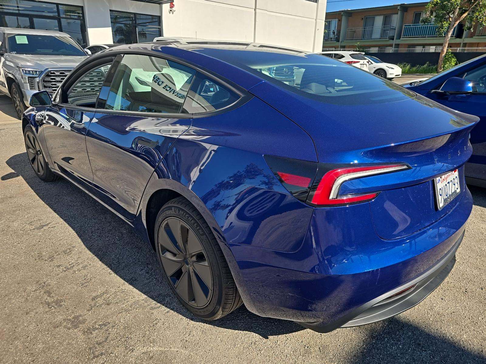Tesla Model 3 2025 — photo 2
