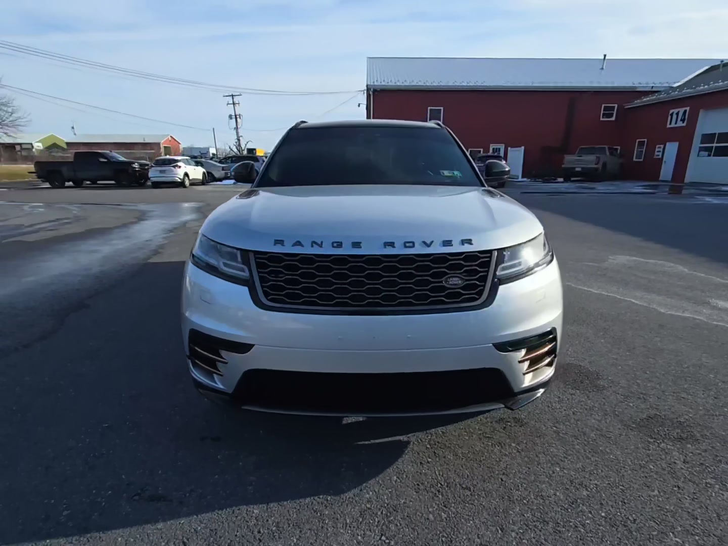 Land Rover Range Rover Velar 2018 — photo 2