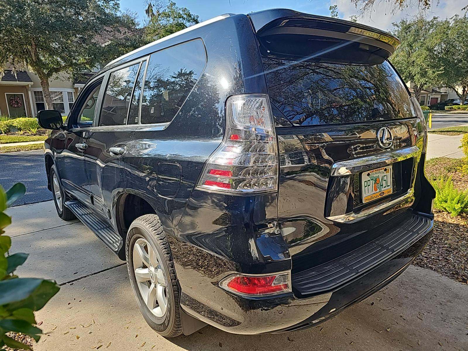 Lexus GX 460 2018 — photo 2